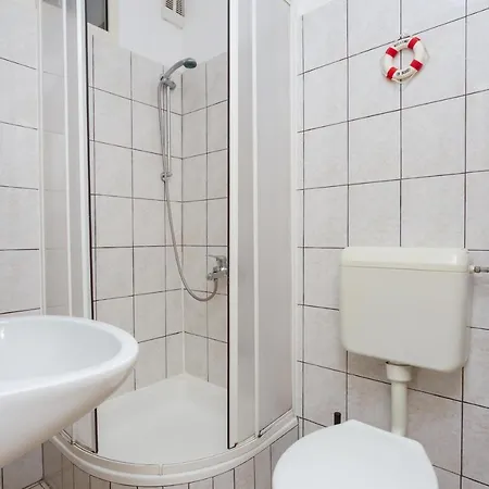 Lussino Apartamento *